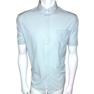 Mizzen + Main Leeward Trim Fit Button-Down Short Sleeve Shirt (Size M)